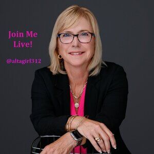 LIVE SHOW!! Please like this listing to be notified when I am live! 💕